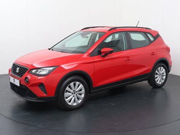 SEAT Arona 1.0 TSI Style | 95 PK | Trekhaak | Apple CarPlay / Android Auto | Parkeersensoren achter |