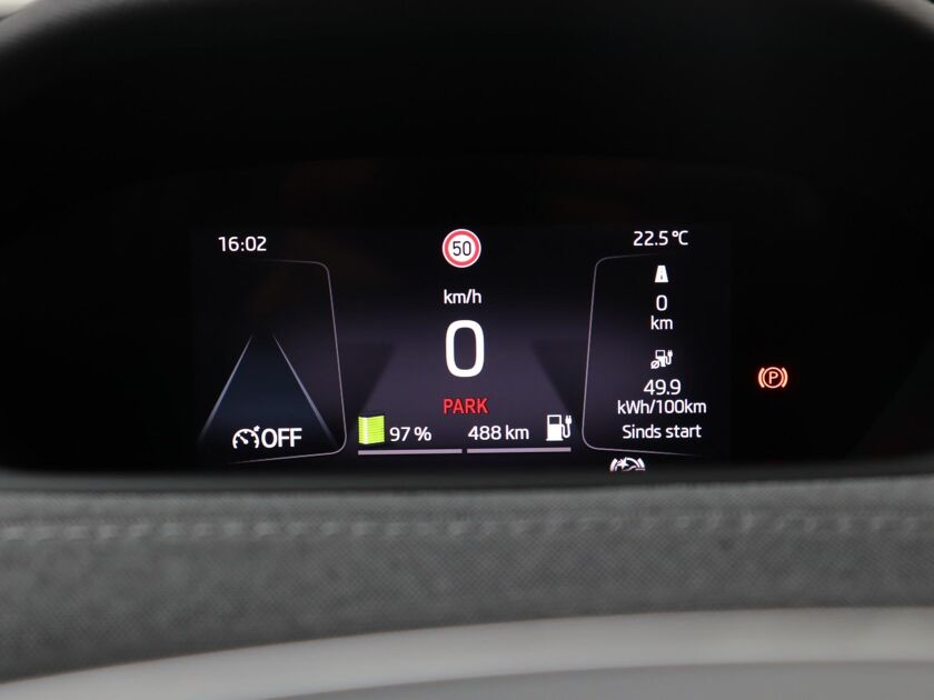 Škoda Enyaq 80 204 pk | Trekhaakvoorbereiding | Navi | Camera | 537 km actieradius |