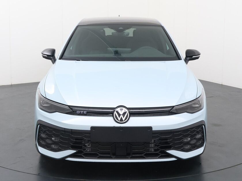 Volkswagen Golf 8 GTE 1.5 eHybrid 200 kW / 272 pk Hatchback 6 versn. DSG | Black Style | Panoramadak |