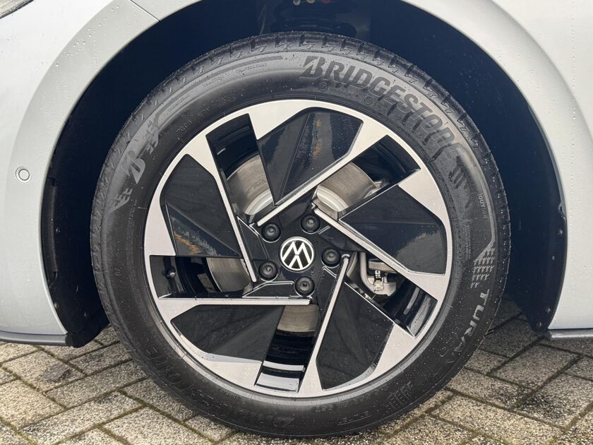 Volkswagen ID.3 Pro Business 59 kWh accu, 150 kW / 204 pk Hatchbac k Elektrische aandrijving