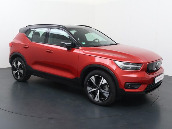 Volvo XC40 Recharge P8 AWD R-Design | 408 PK | Automaat | App-Connect | 360 graden Camera | Elektrische stoelen |