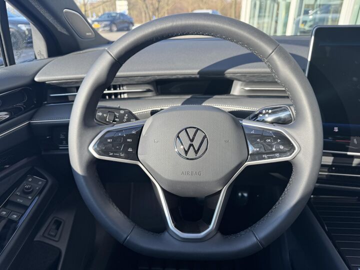 Volkswagen ID.7 Pro Business 77 kWh accu, 210 kW / 286 pk Variant  Elektrische aandrijving