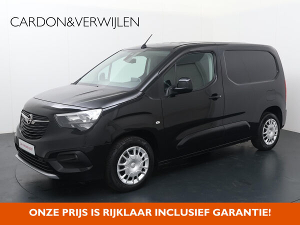 Opel Combo 1.2 Turbo L1H1 Innovation | 110 PK | Trekhaak | Achteruitrijcamera | Climate control |