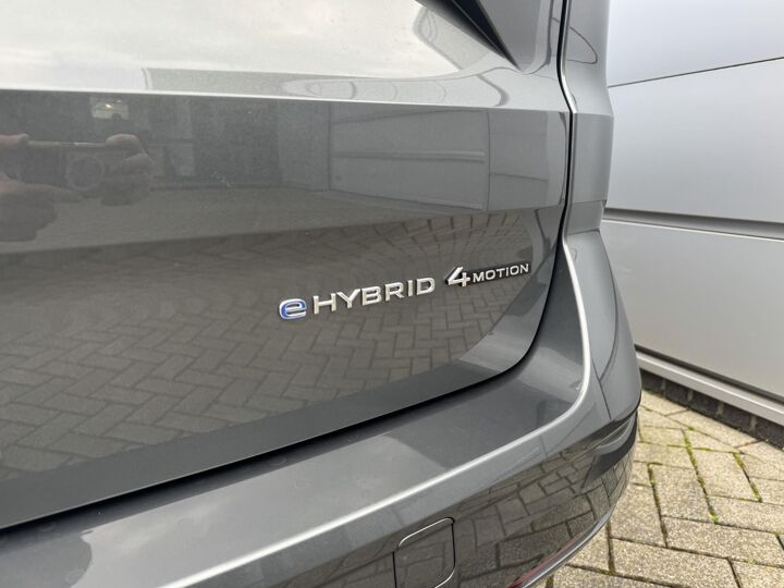 Volkswagen Bedrijfswagens Multivan Economy Business L2 1.5 eHybrid EU6 180 kW (245pk)