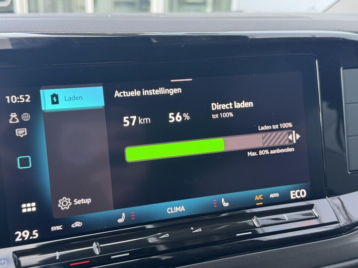 Volkswagen Bedrijfswagens Multivan Economy Business L2 1.5 eHybrid EU6 180 kW (245pk)