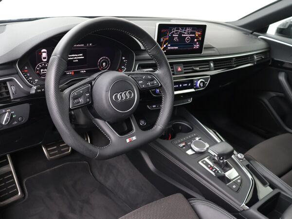 Audi A5 Sportback 35 TFSI Sport S-line black edition | 150 PK | Automaat | Trekhaak | Panoramadak | Navigatiesysteem  MMI plus |