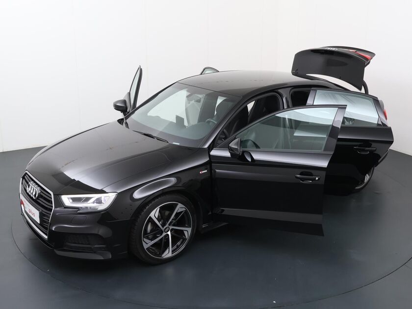 Audi A3 Limousine 35 TFSI CoD Advance Sport | 150 PK | Automaat | S-Line exterieur en interieur  | Virtual Cockpit | Lichtmetalen velgen 18"|