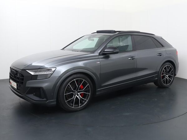 Audi Q8 60 TFSI e quattro Pro Line S Competition | 462 PK | Luchtvering | Panoramadak | Lichtmetalen velgen 22 "| Head-up display |