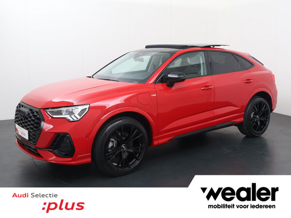 Audi Q3 Sportback 45 TFSI e S Edition | 245 PK | Trekhaak | Panoramadak | Black optiek | Lichtmetalen velgen 20"|