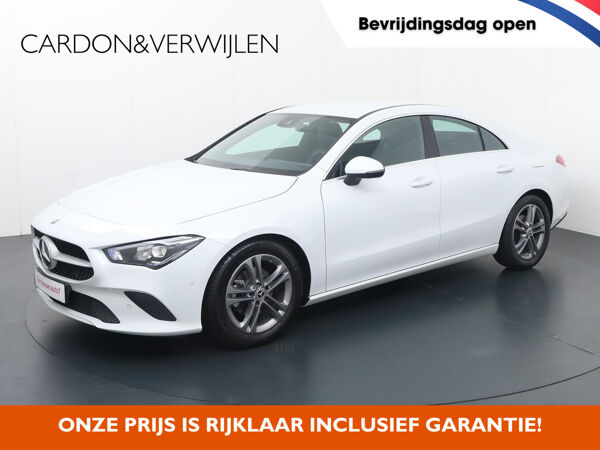 Mercedes-Benz CLA-klasse 180 Business Solution | 136 PK | Automaat |  Navigatiesysteem | LED verlichting |