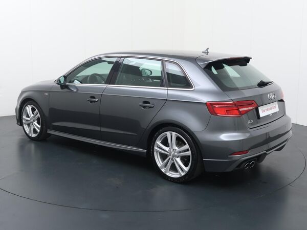 Audi A3 Sportback 1.4 TFSI CoD Sport Pro Line S | 150 PK | Automaat | Parkeersensoren | Cruisecontrol | Navigatie
