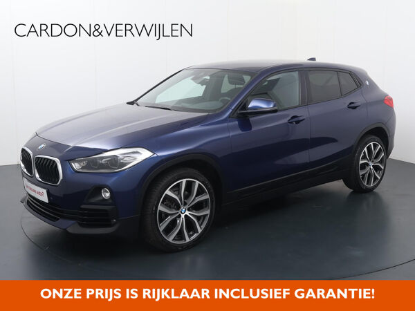 BMW X2 sDrive18i Executive | 140 PK | Automaat | Lichtmetalen velgen 19"| Sportstoelen |
