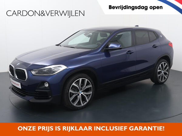 BMW X2 sDrive18i Executive | 140 PK | Automaat | Lichtmetalen velgen 19"| Sportstoelen |
