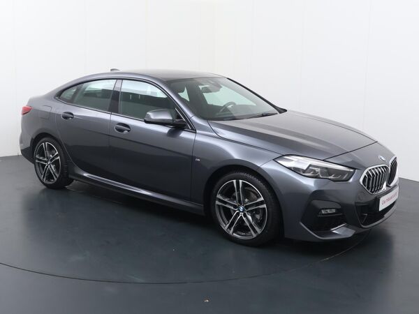 BMW 2-serie Gran Coupé 218i High Executive | 136 PK | M Sport pakket | Lederen bekleding | Cockpit plus | Verwarmde voorstoelen |