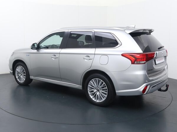 Mitsubishi Outlander 2.4 PHEV Instyle