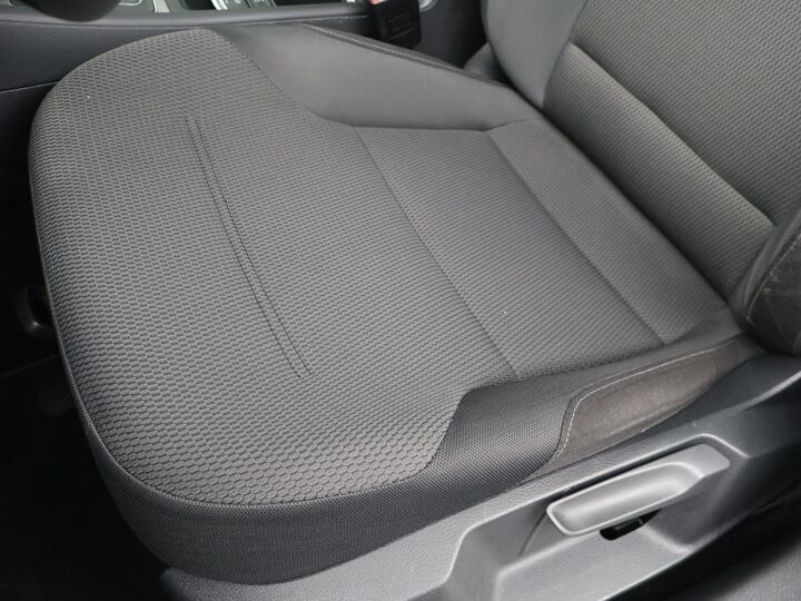 Volkswagen Golf 1.2 TSI Comfortline  | Automaat | Trekhaak | Cruise control | Navigatie | PDC | Autohold | Automatische verlichting | LM 16"|