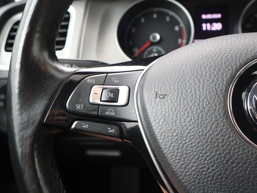 Volkswagen Golf 1.2 TSI Comfortline  | Automaat | Trekhaak | Cruise control | Navigatie | PDC | Autohold | Automatische verlichting | LM 16"|