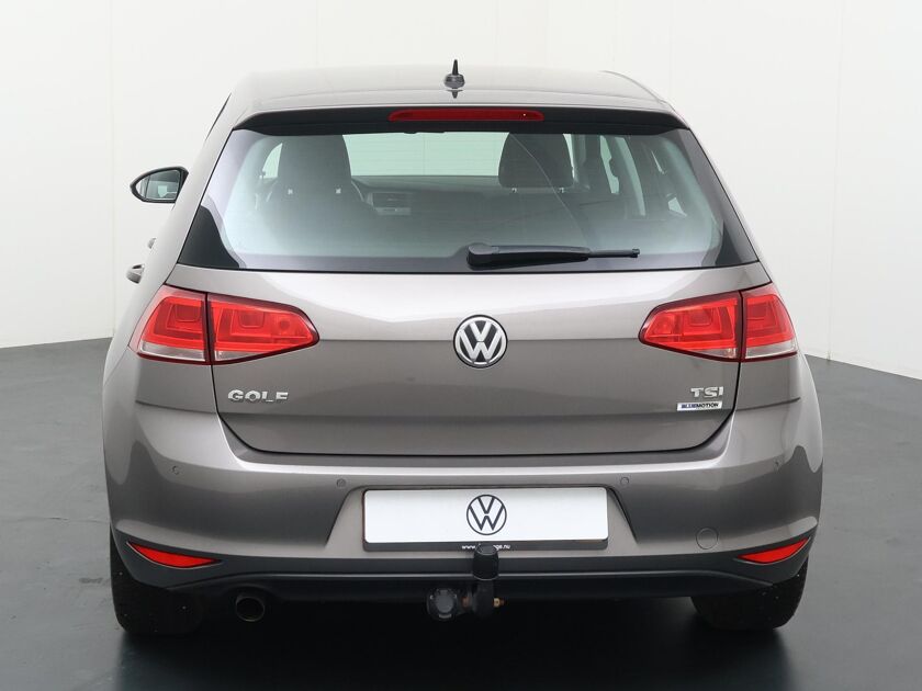 Volkswagen Golf 1.2 TSI Comfortline  | Automaat | Trekhaak | Cruise control | Navigatie | PDC | Autohold | Automatische verlichting | LM 16"|