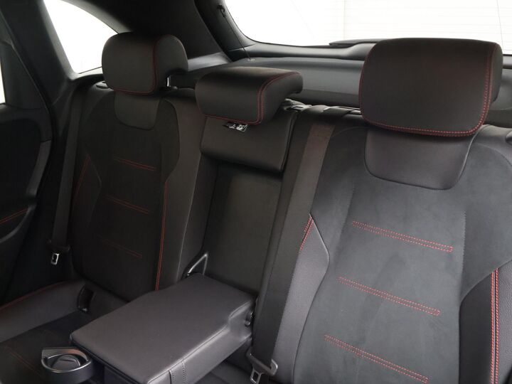Mercedes-Benz B-klasse 220 Launch Edition Premium