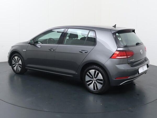 Volkswagen e-Golf E-DITION | 136 PK | SoH 90% | Warmtepomp | LED verlichting | Adaptief cruise control |