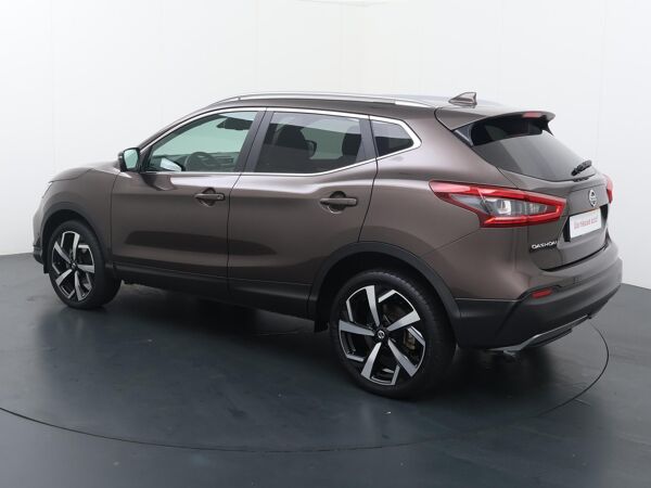 Nissan Qashqai 1.3 DIG-T Tekna + | Glazen dak | Multifunctioneel stuurwiel | Cruise control | Automatische verlichting | Inklapbare spiegels | Dodehoek detectie | Stoelverwarming | Climate | Voorruitverwarming | Bluetooth | Navigatie | Autohold | 360 graden camera | Laneassist | Lm19'' |