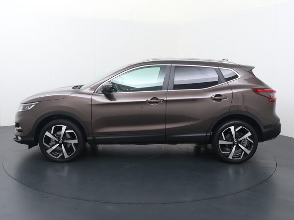 Nissan Qashqai 1.3 DIG-T Tekna + | Glazen dak | Multifunctioneel stuurwiel | Cruise control | Automatische verlichting | Inklapbare spiegels | Dodehoek detectie | Stoelverwarming | Climate | Voorruitverwarming | Bluetooth | Navigatie | Autohold | 360 graden camera | Laneassist | Lm19'' |
