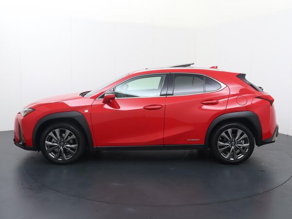 Lexus UX 250h F Sport Line 152 PK | Panoramadak | Achteruitrijcamera | Navigatiesysteem | Stoelverwarming | Parkeersensoren |