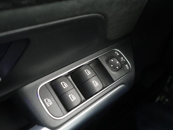 Mercedes-Benz B-klasse 220 Launch Edition Premium