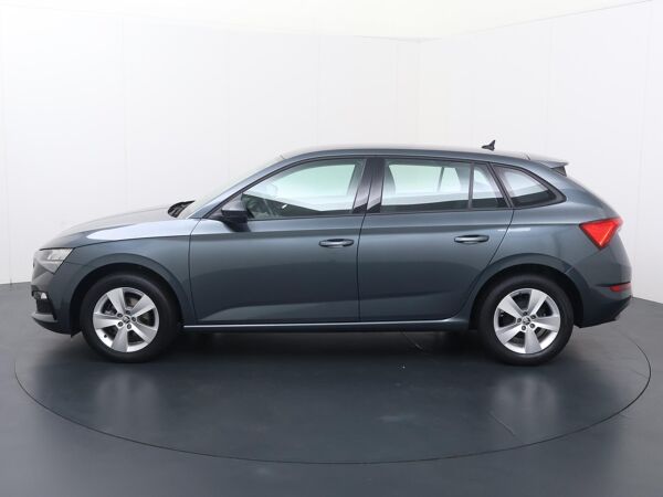 Škoda Scala 1.0 TSI Ambition | 115 PK | Automaat | Multifunctioneel stuurwiel | Cruise control | Spraakbediening | Laneassist | Frontassist | Automatische verlichting | Climate | Dab+ | Bluetooth | Apple Carplay - Androidauto | Lm16'' |