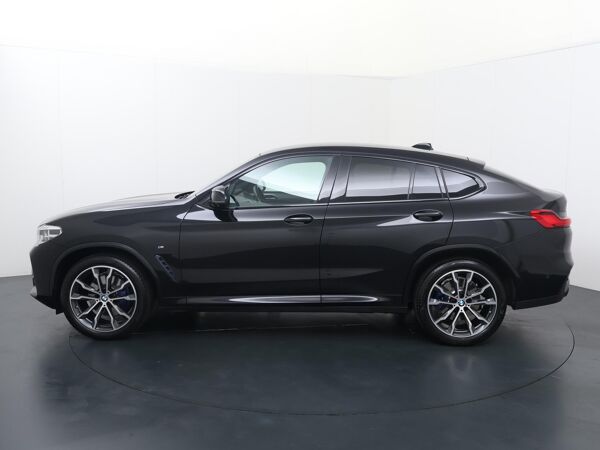 BMW X4 xDrive20i High Executive Edition | 184 PK | Automaat | Multifunctioneel stuurwiel | Stoelverwarming | 360 camera |