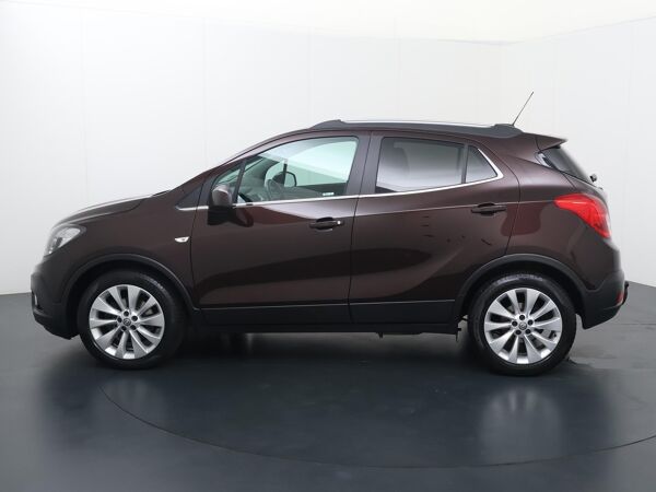 Opel Mokka 1.4 T Innovation 4x4 | 140 PK | Multifunctioneel stuurwiel | Cruise control | Bluetooth | Automatische verlichting | Inklapbare spiegels | Deurvergrendeling | Navigatie | Stoelverwarming | Stuurverwarming | Climate | Achteruitrijcamera | Lm18'' | Trekhaak |