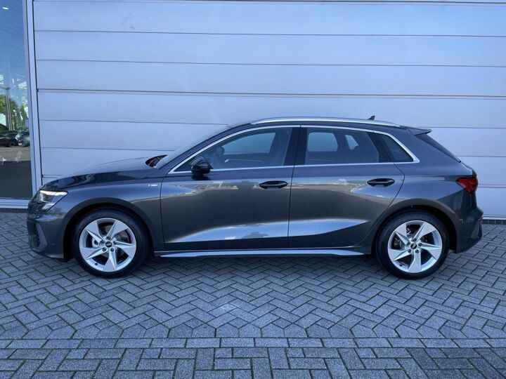 Audi A3 Sportback S Edition 30 TFSI 81 kW / 110 pk Sportback 7 versn