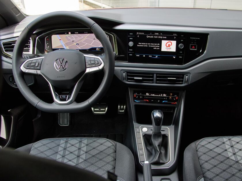 Volkswagen Taigo R-Line Business + 1.0 81 kW / 110 pk TSI CUV 7 ver sn. DSG