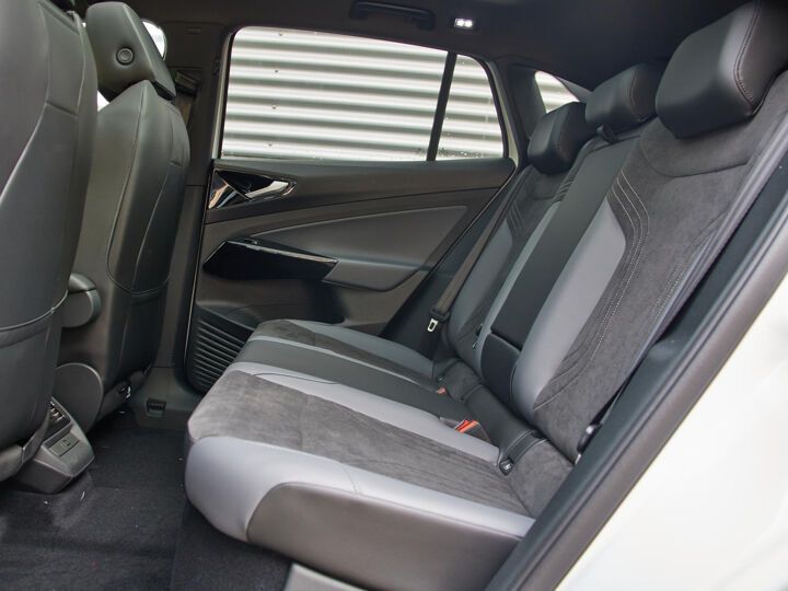 Volkswagen ID.4 Pro ELEKTROMOTOR 150 kW / 204 pk SUV Elektrische a