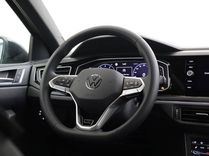 Volkswagen Taigo R-Line Business + 1.0 81 kW / 110 pk TSI CUV 7 ver sn. DSG